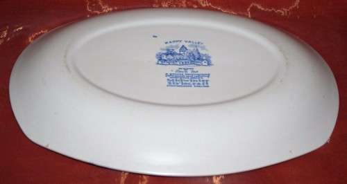 AN EXQUISITE VINTAGE "MIDWINTER" "HAPPY VALLEY" PATTERN BLUE AND WHITE COLLECTIBLE PLATE