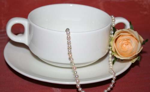 A DESIGNER 30CL CREAM SOUP - DESIGNER PORCELAIN - RAK PORCELAIN MADE IN U.A.E. DESIGN BY VAVRO