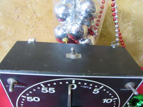 GraLab Model 300 Electro-Mechanical Darkroom Timer - 120V/60/Hz