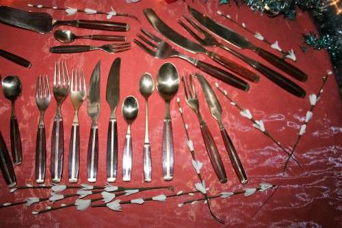 Thai Bronze Cutlery With Rosewood Handles In A Remy Martin Wooden Box 142 Pieces