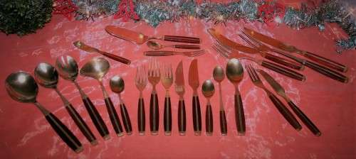 Thai Bronze Cutlery With Rosewood Handles In A Remy Martin Wooden Box 142 Pieces
