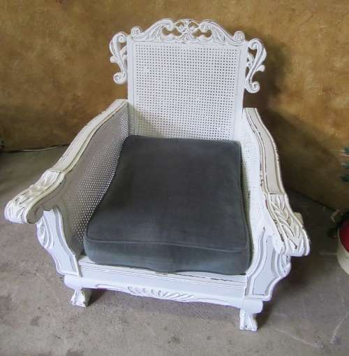WOW A MARVELOUS CHABY CHIC BALL & CLAW CHAIR - STUNNING FRENCH STYLE -