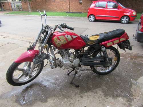 A NON RUNNER EURTRAC  MOTER BIKE FOR PARTS OR REBUILDING