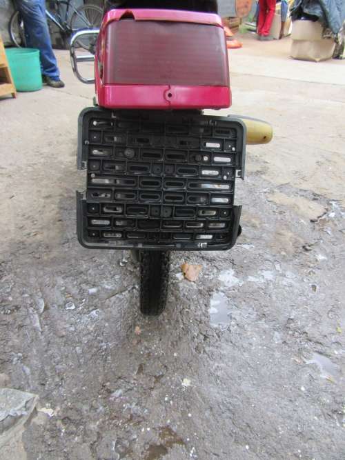 A NON RUNNER EURTRAC  MOTER BIKE FOR PARTS OR REBUILDING