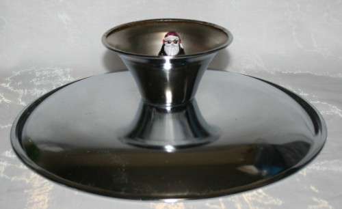 A VERY STYLISH SILVER METAL CAKE OR FRUIT STAND OR SERVE A FANCY SALAD