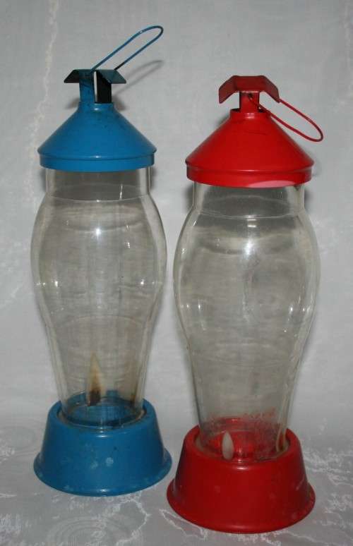 These adorable metal and glass hurricane lamps/candle holders are very attractive. bid per each