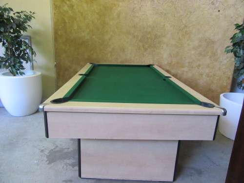 A FANTASTIC POOL TABLE - TO KEEP THE KIDS ENTERTAINED THIS HOLIDAY