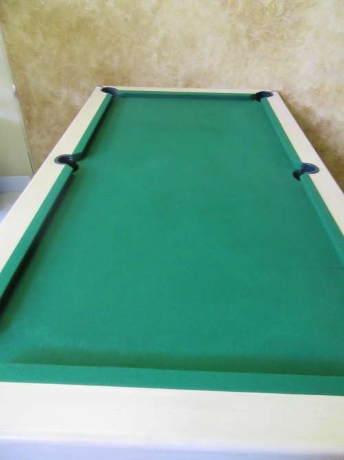 A FANTASTIC POOL TABLE - TO KEEP THE KIDS ENTERTAINED THIS HOLIDAY