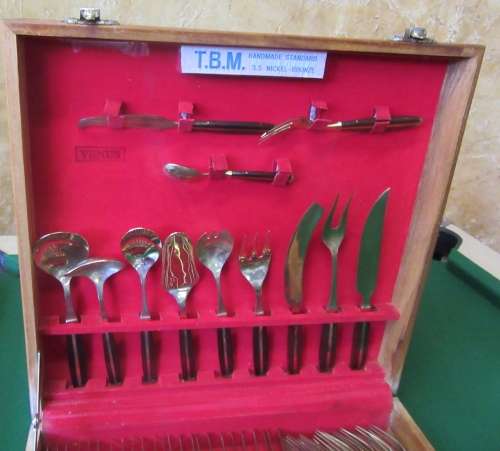 Thai Bronze Cutlery With Rosewood Handles In A Remy Martin Wooden Box 142 Pieces
