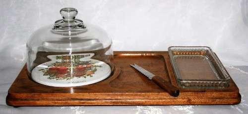 Simply beautiful cheese serving platter by Good Wood. A solid wood cheese board has a natural teak