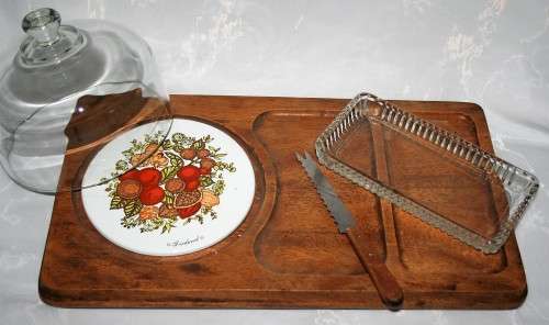 Simply beautiful cheese serving platter by Good Wood. A solid wood cheese board has a natural teak