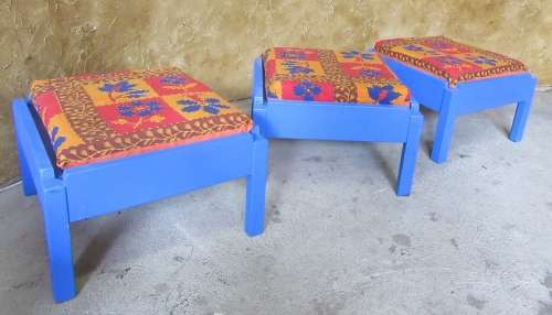WOW THREE VIBRANT BLUE STACKABLE VINTAGE STOELS COVER IN A BEAUTIFUL INDIAN FABRIC BID PER EACH