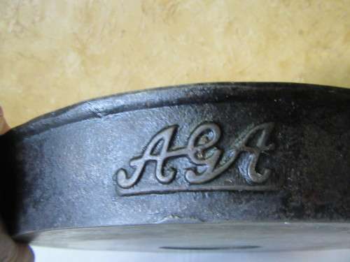 WOW WHAT A RARE FIND 1932 AGA PAN - USES ABLE ITEM STUNNING VINTAGE DECOR PATENS UK SE 1932 AGA