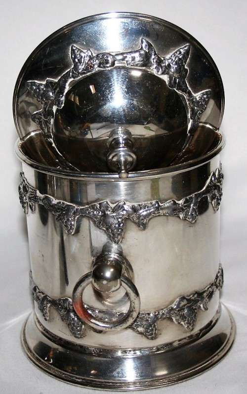 A EXQUISITE SERANCO SP ON C,  FINE AND IMPRESSIVE, ANTIQUE/VINTAGE SILVER PLATED ICE BUCKET, STUNN