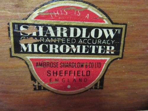 A VINTAGE SHARDLOW MICR METER SHEFFILED ENGLAND WOODEN BOX