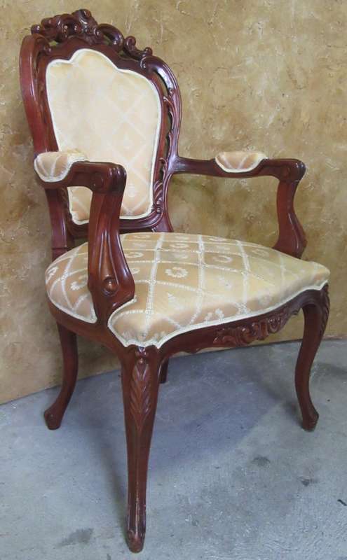A MAGNIFICENT EXCLUSIVE 'ADAM BEDE' STYLE  HAND CARVED VICTORIAN CHAIRS IN GOOD CONDITION