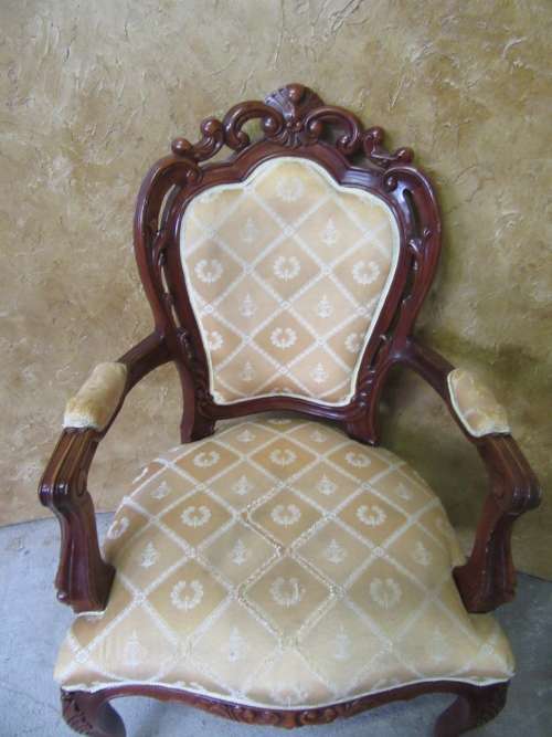 A MAGNIFICENT EXCLUSIVE 'ADAM BEDE' STYLE  HAND CARVED VICTORIAN CHAIRS IN GOOD CONDITION