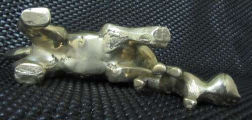Two solid brass cat figurines circa 1960. Two different poses and pretty detailed faces. bid per eac