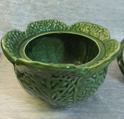 A fantastic Retro Portuguese Majolica Cabbage-Leaf Large Serving Bowl,
