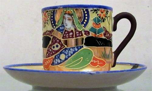 STYLISH ORIENTAL PORCELAIN DEMITASSE CUP & SAUCER LOVE THE RICH COLORFUL DESIGN OF ORIENTAL PORCELAI