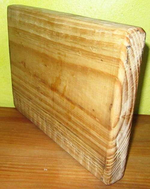 Two Fantastic Wooden Platter Serving Boards or Wooden chopping boards- Perfect for serving steaks!