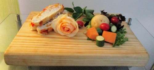 Two Fantastic Wooden Platter Serving Boards or Wooden chopping boards- Perfect for serving steaks!