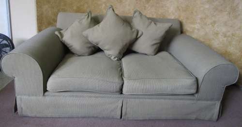 A STYLISH LARGE WETHERLYS SOFA IN GOOD CONDITION BEEN PROFESSIONALLY CLEANED