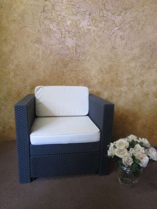 A Keter Single Seater - All Keter products are of the highest quality and the best in their category