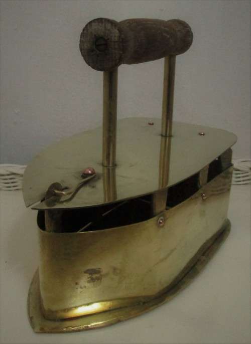 Vintage BRASS Iron Coal Fired Box Sad Iron Wood Handle & Grate