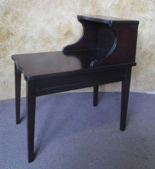 AN EXQUISITE VINTAGE/ANTIQUE IMBUIA TELEPHONE TABLE STUNNING PIECE