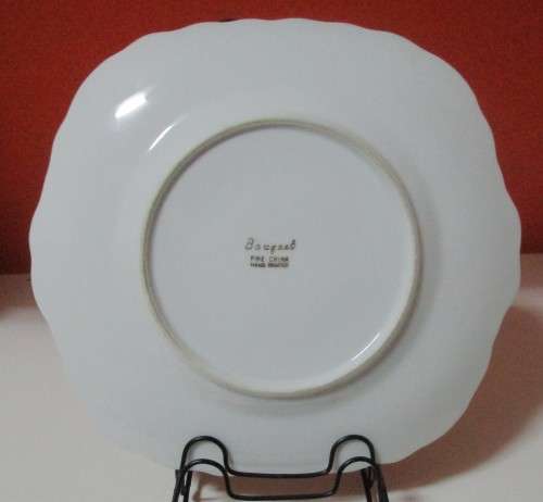 A STUNNING BONE CHINA PORCELAIN CAKE PLATE BY BOUQUET - HAND PAINTED