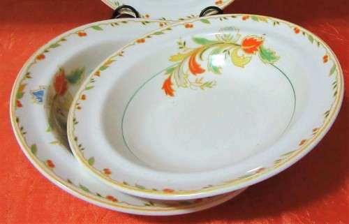 THREE LOVLEY CREAM PETAL - GRINDLEY BOWLS ENGLAND PLATES - BID PER EACH