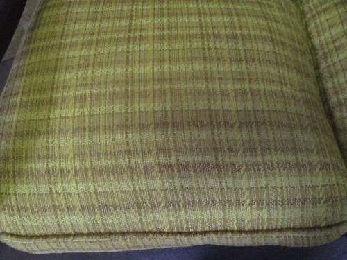 A beautiful solid Wood Ball & Claw parlour couch with wicker backrest in great condition!!!