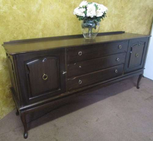 WOW!!! A GORGEOUS SOLID IMBUIA? QUEEN ANNE STYLE SIDE SERVER IN EXCELLENT CONDITION!!!