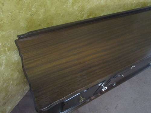 WOW!!! A GORGEOUS SOLID IMBUIA? QUEEN ANNE STYLE SIDE SERVER IN EXCELLENT CONDITION!!!