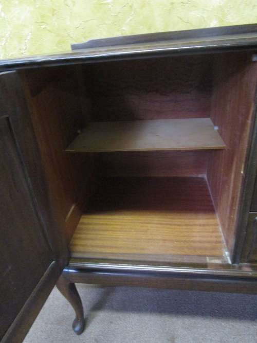 WOW!!! A GORGEOUS SOLID IMBUIA? QUEEN ANNE STYLE SIDE SERVER IN EXCELLENT CONDITION!!!