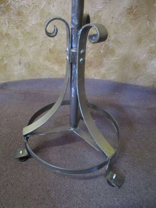 WOW A SOLLID BRASS 18 CANDLE - CANDLE HOLDER SEEMS TO BE SOLLID BRAS 11.8KG ABSOLUTELY MARVELOUS