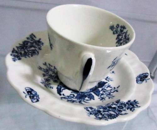 A CRISP WHITE WITH COBALT BLUE DEMITASSE DEO SET BY BOOTHS MADE IN ENGLAND PEONY DESIGN