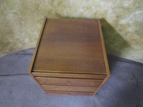 A DELIGHTFUL SET OF DRAWERS ON CASTERS WILL BE FANTASTIC AS A SIDE TABLE TO PUT ALL YOUR CD'S