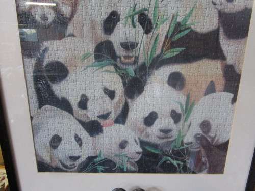 A LOVLEY VERY LARGE FRAMED PANDA PUZZEL PERFECT FOR A KIDS ROOM 70CM X 85CM 2CM