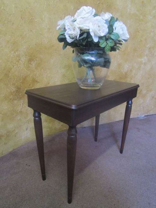 A ELEGANT REGENCY STYLE PIANO CHAIR - ALWAYS HARD TO FIND PIONO CHAIRS