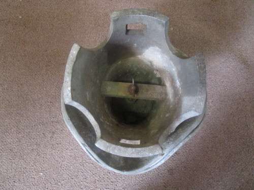 WOW WHAT A RARE FIND A ANTIQUE HAT MOULD WHAT A LOVLEY DECORATIVE ITEM