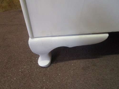 A FANTASTIC RETRO 1950'S IVORY TWO DOOR WARDROBE QUEEN ANN LEGS