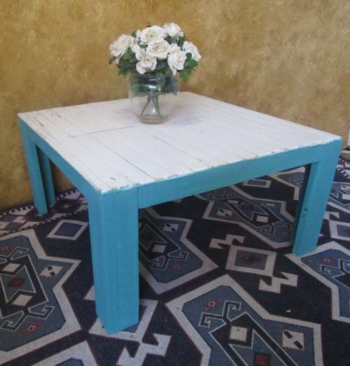 A FANTASTIC RUSTIC & SHABBY CHIC COFFEE TABLE - WITH A SLATED TOP STUNNING TABLE