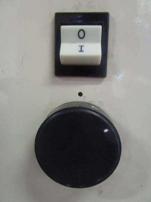 A MARVELOUS UNIVA ELECTRIC HEATER FOR THIS COMING WINTER TESTED & WORKING