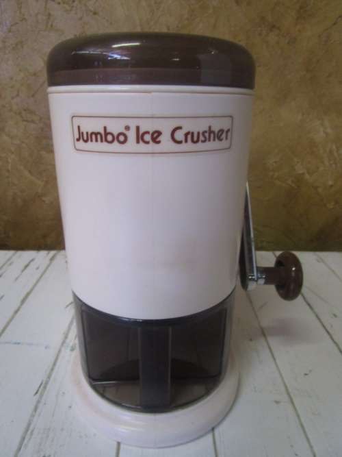 A FANTASTIC VINTAGE JUMBO ICE CRUSHER