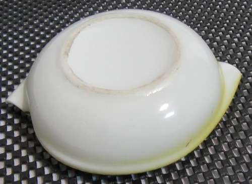 A ELGANT DESIGNED PORCELAIN BON BON DISH  LIMOGES FRANCE STYLE WITH A STUNNING SHAPE
