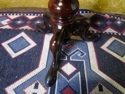 A MAGNIFICENT circa 1800's SOLID WALNUT? VICTORIAN PIANO STOOL WITH ORIGINAL TAPESTRY SEAT! WOW!!!