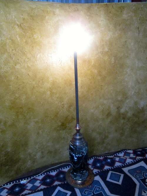 A MAGNIFICENT ORNATE VINTAGE FLOOR LAMP STUNNING PIECE 1.32M HIGH