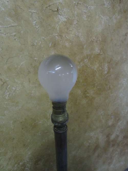 A MAGNIFICENT ORNATE VINTAGE FLOOR LAMP STUNNING PIECE 1.32M HIGH